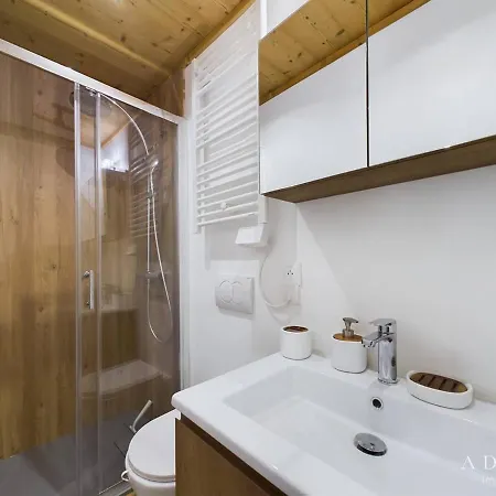 Appartement Montagne Refait à Neuf, Terrasse Sud, Proche Remontées Et Commerces - Fr-1-398-660 Montvalezan
